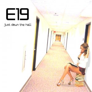  E19 - Just Down The Hall (2014) 